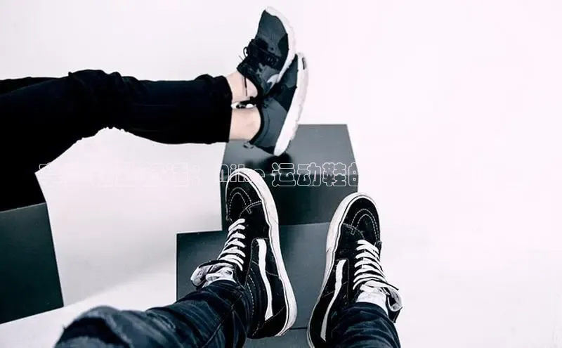 球速体育百度信誉享受轻盈舒适：Nike 运动鞋的极致轻量体验