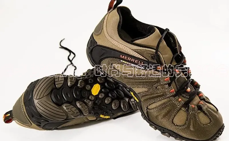 球速体育官方入口百度游戏开放平台摩卡色运动鞋：时尚与舒适的完美结合