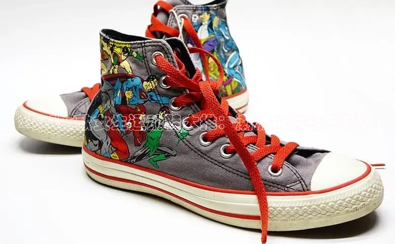 2025新款女生运动鞋大推：潮流中的经典魅力